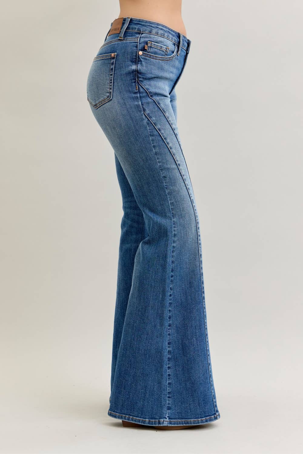 Jaqueline Flare Denim