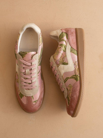 Kyla Sneakers
