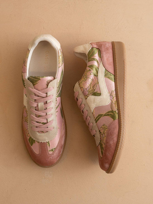 Kyla Sneakers
