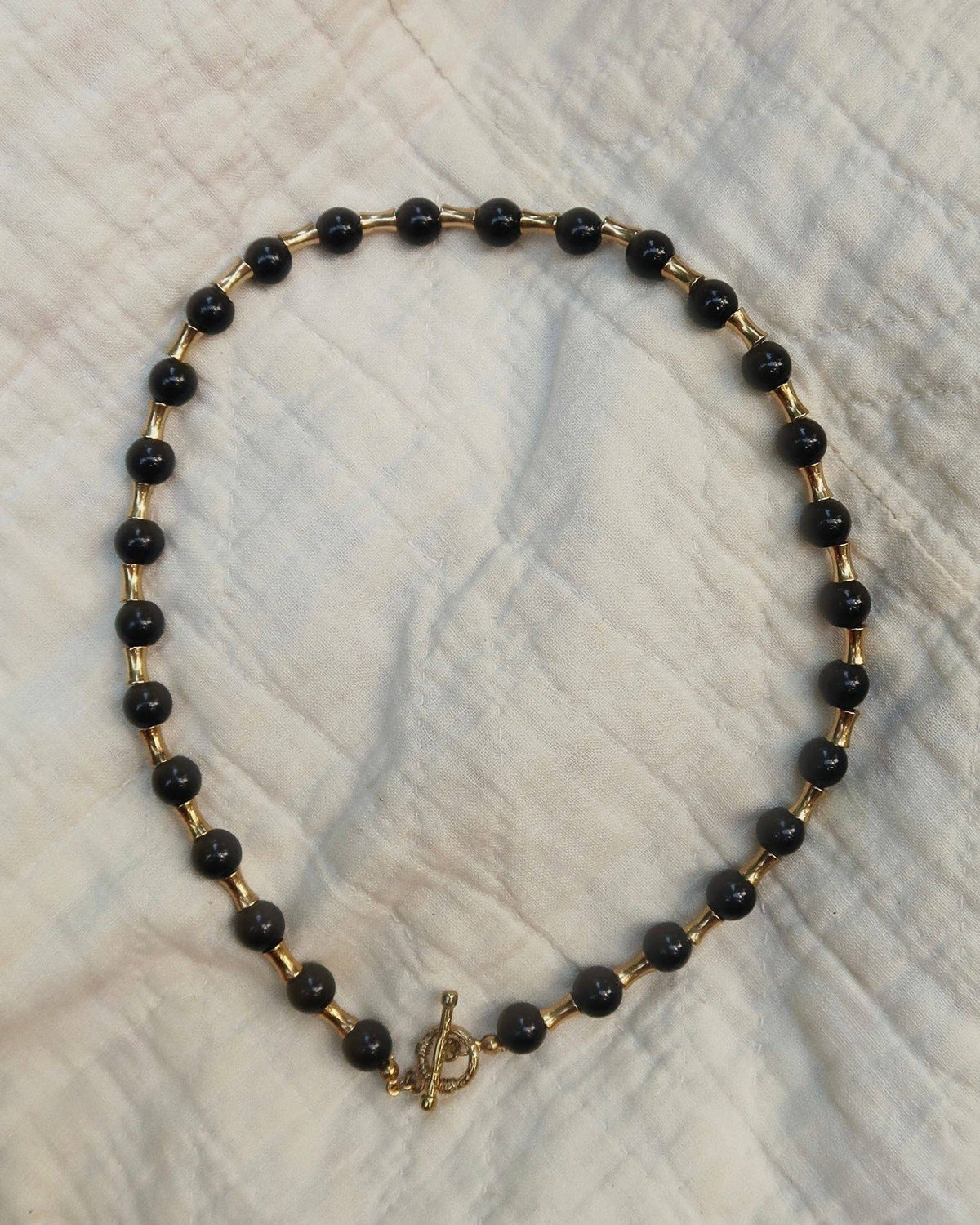 Livi Beaded Necklace : Brown or Pearl