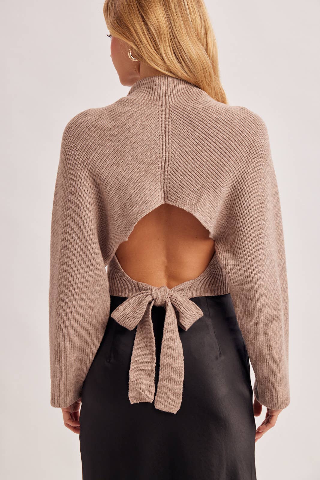 Ivy Open Back Sweater ( Black or Mocha)