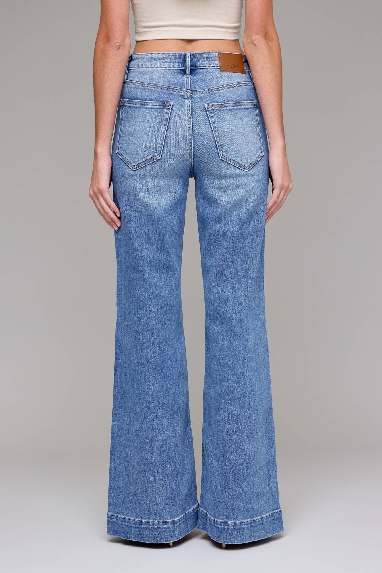 Medium Light Pintuck 33" Inseam Flare