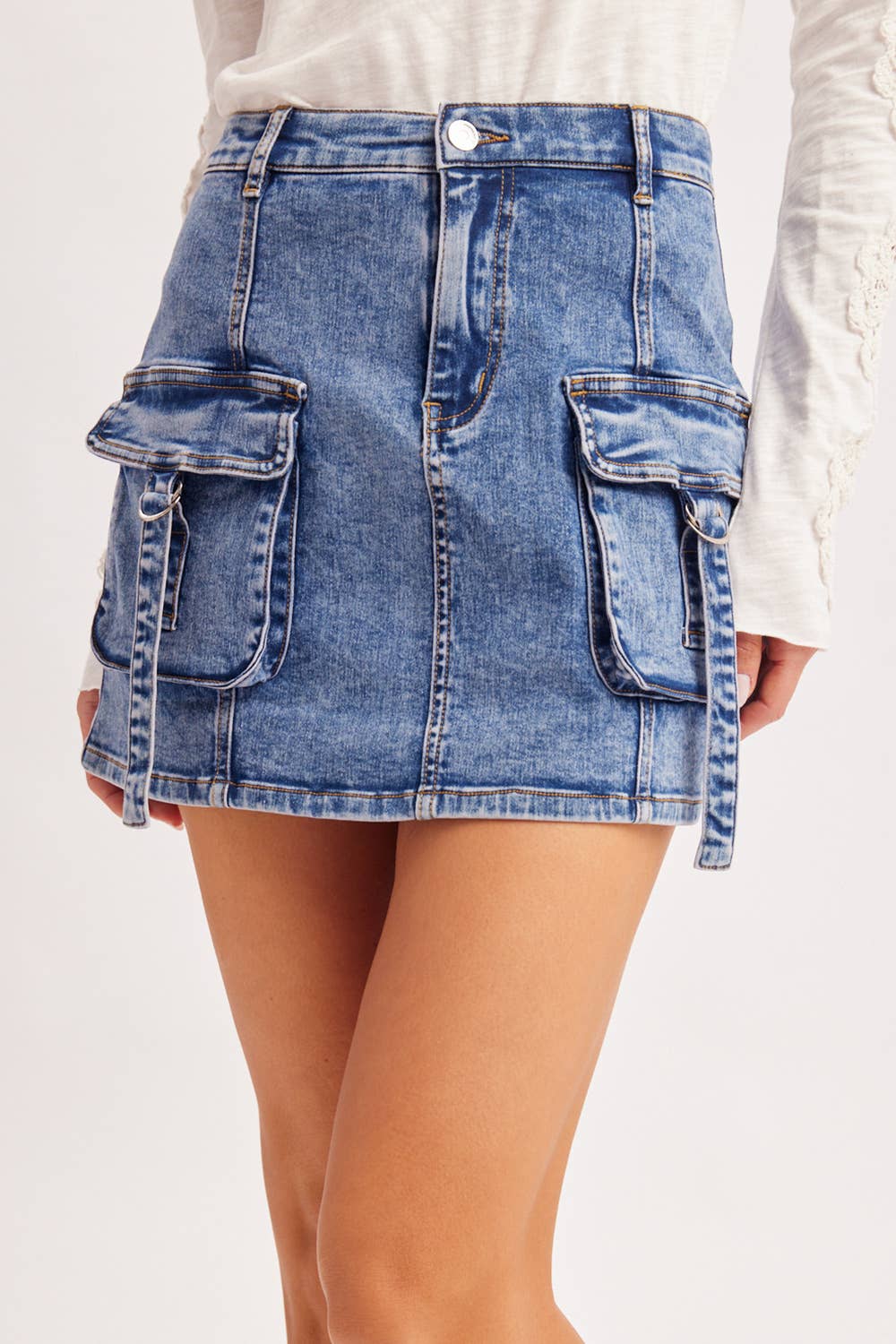 UTILITY CARGO DENIM MINI SKIRT