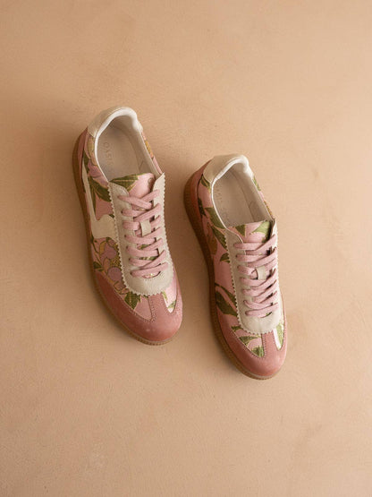Kyla Sneakers
